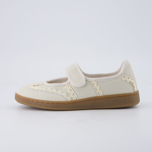 Babs Girls Mary Jane Shoes - view 2