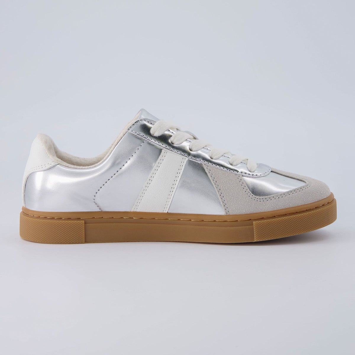 Bailey Lace Up Sneaker - view 17