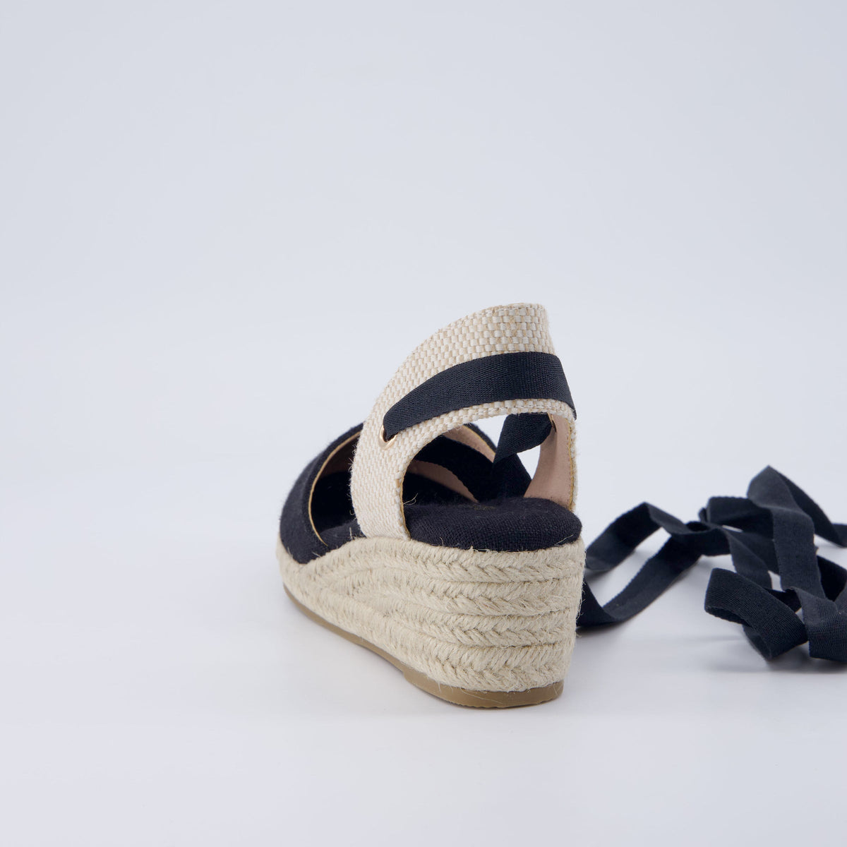 Bonita Platform Wedge Sandals - view 18