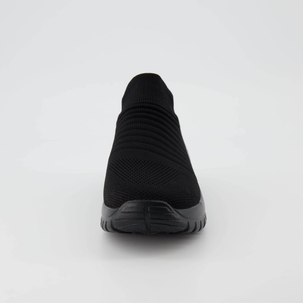 Breeze Knit Trainer - view 27