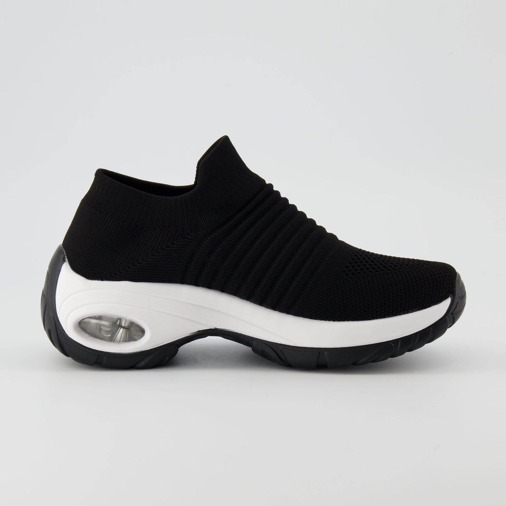 Breeze Knit Trainer - view 4