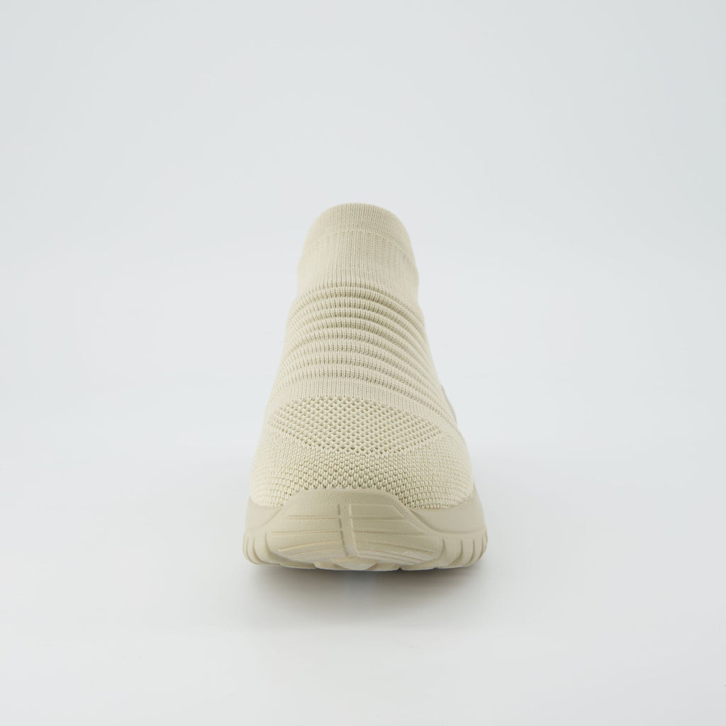 Breeze Knit Trainer - view 33