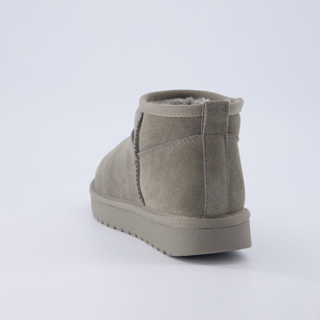 Hip Cozy Ankle Boot - view 18