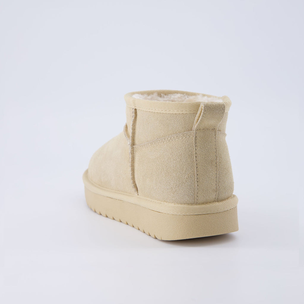 Hip Cozy Ankle Boot - view 30