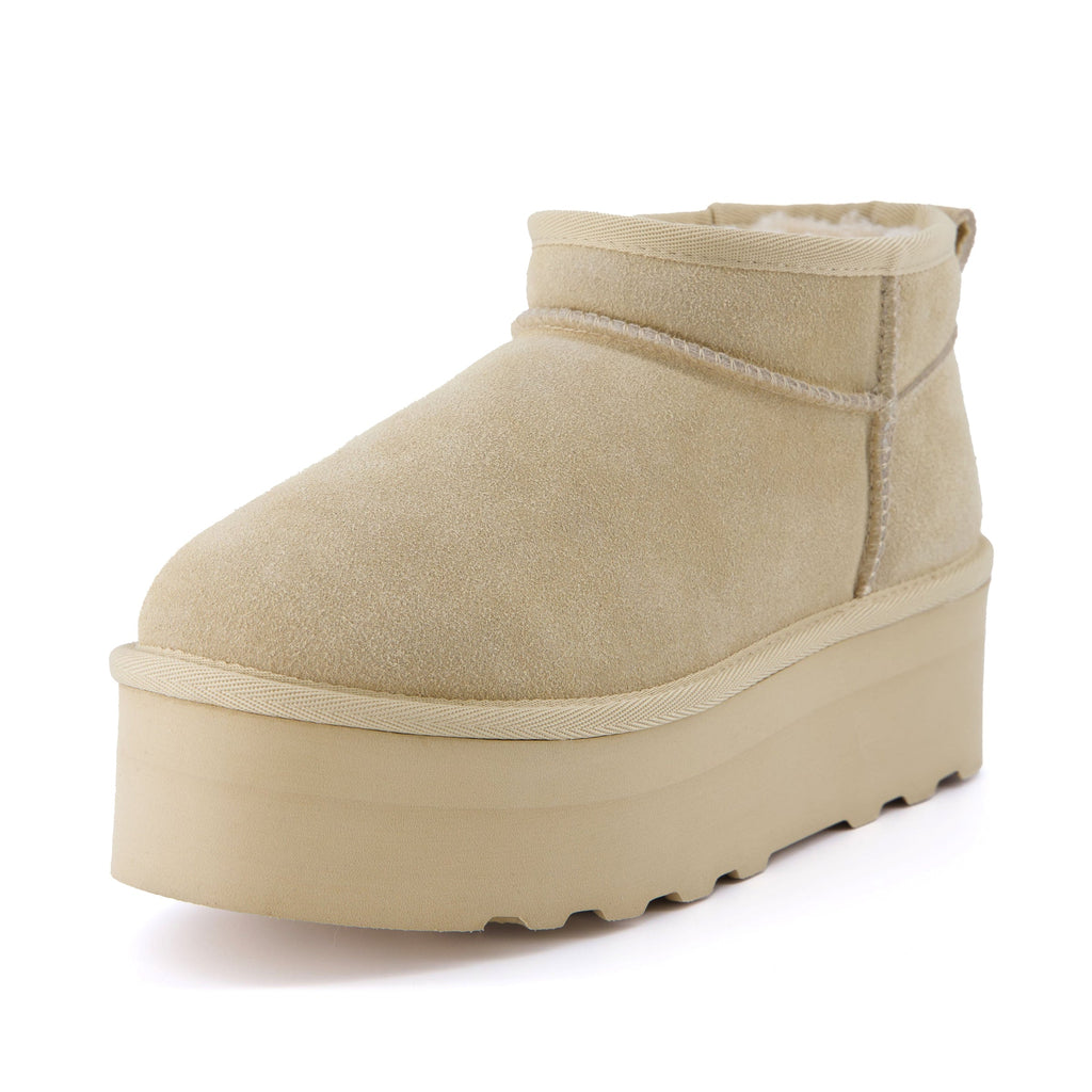 Hippy Cozy Platform Ankle Boot - view 39