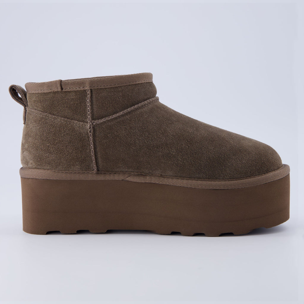 Hippy Cozy Platform Ankle Boot - view 21