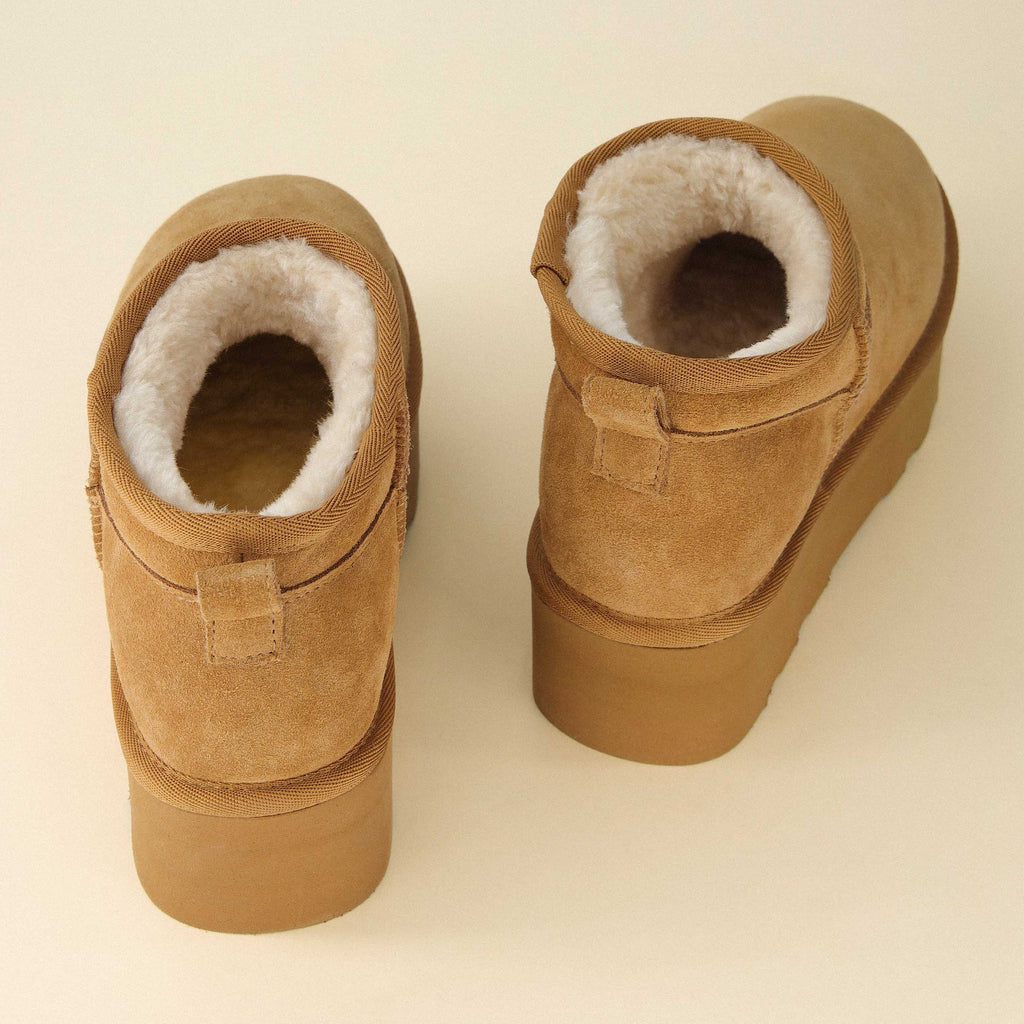Hippy Cozy Platform Ankle Boot - view 9