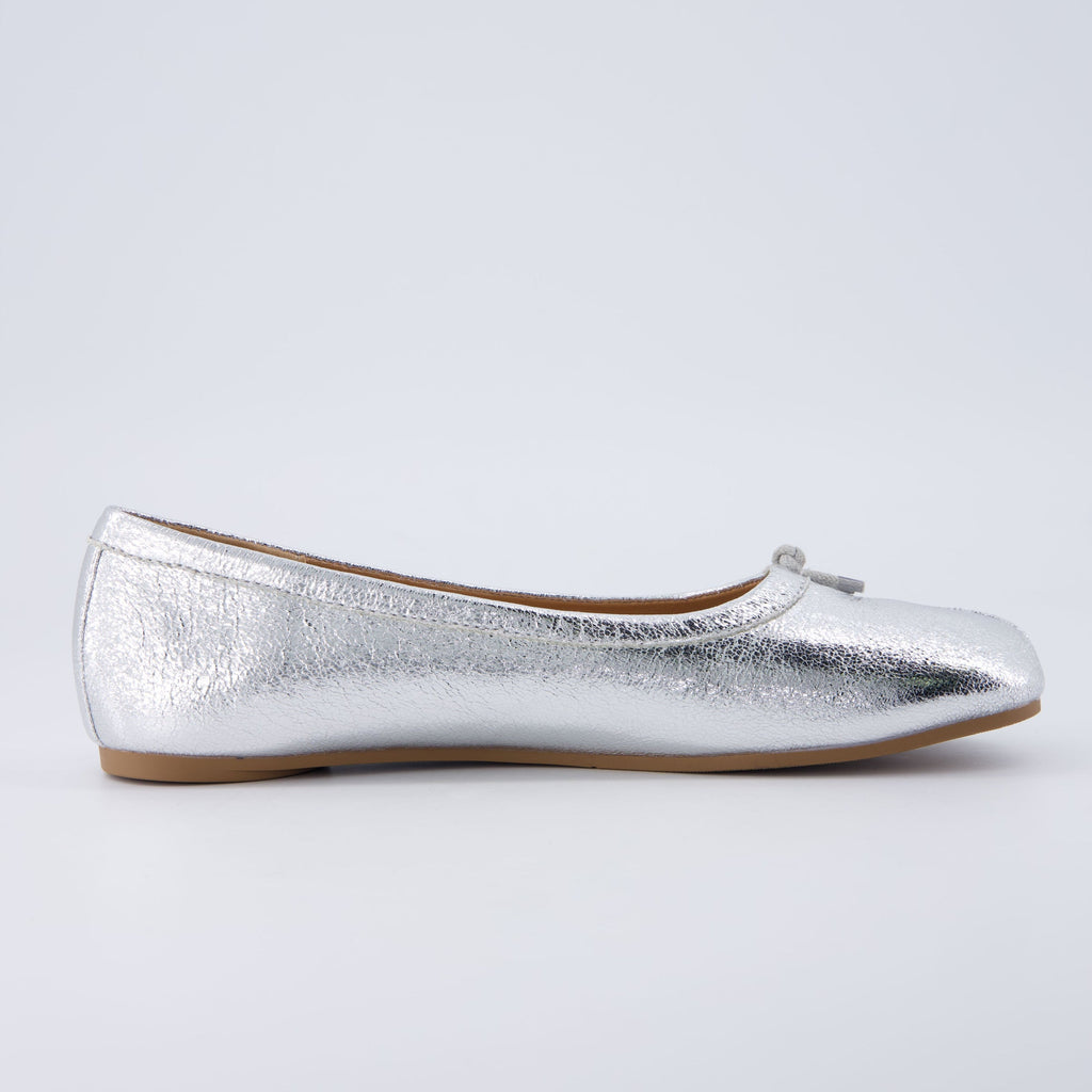 Maki Split-toe Flats - view 22