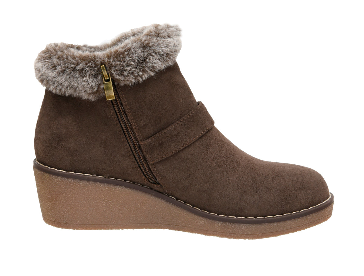 Rhodes Cozy Wedge Bootie - view 9