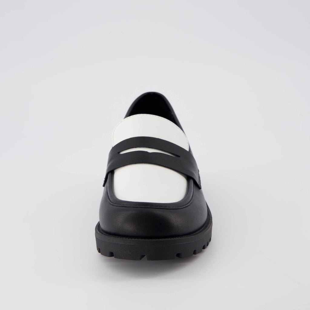 Reggio Contrast Slip On Loafer - view 4