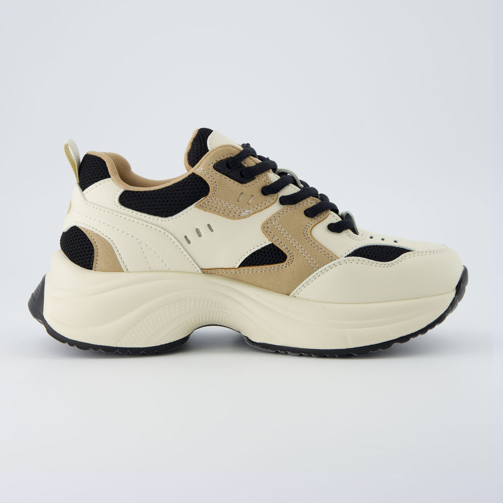 Strike Chunky Sneaker - view 10