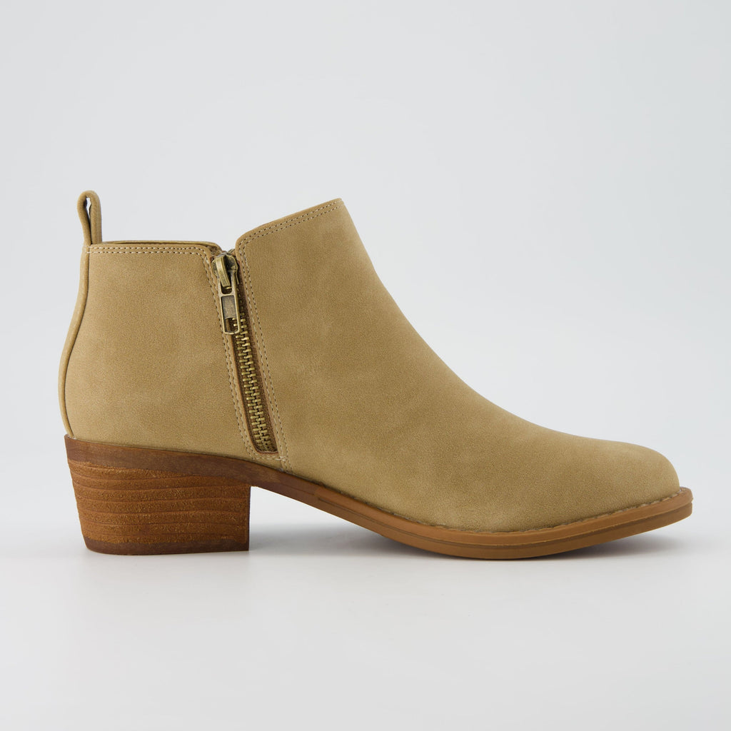 Taco Ankle Boot - view 22