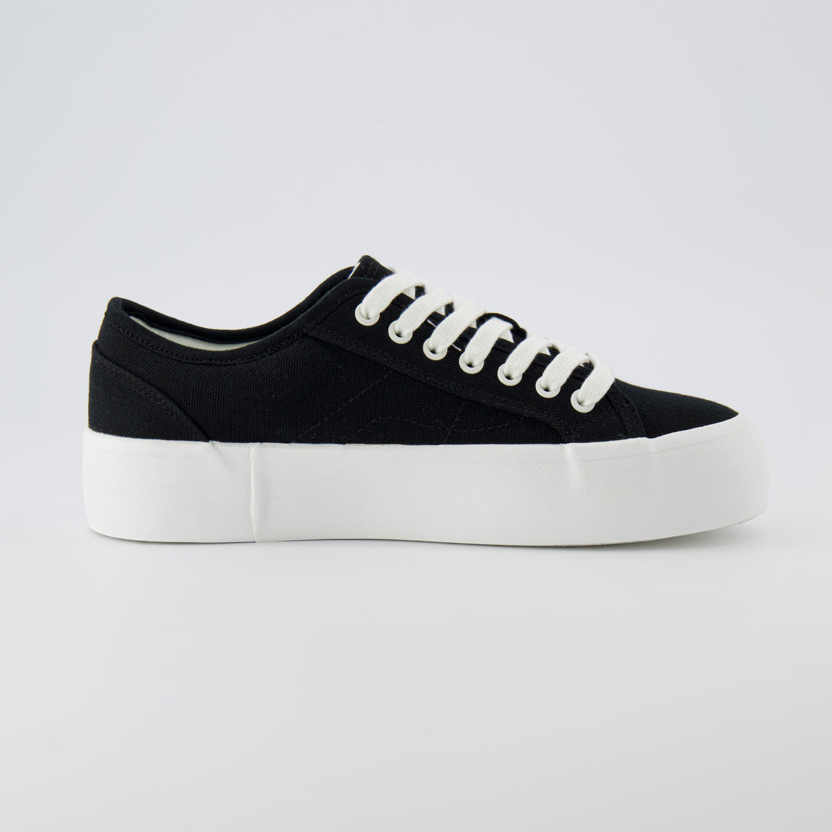 Tag Platform Sneaker - view 10
