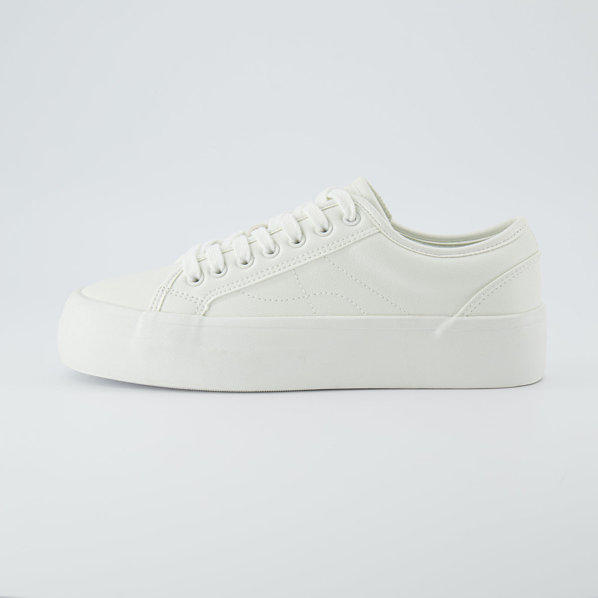 Tag Platform Sneaker - view 20