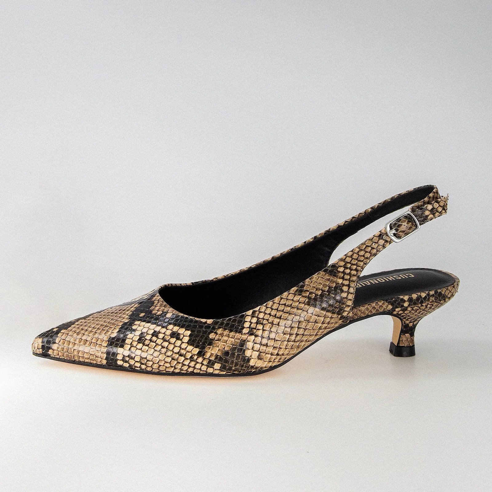 Low-heel slingback shoe in a snakeskin pattern