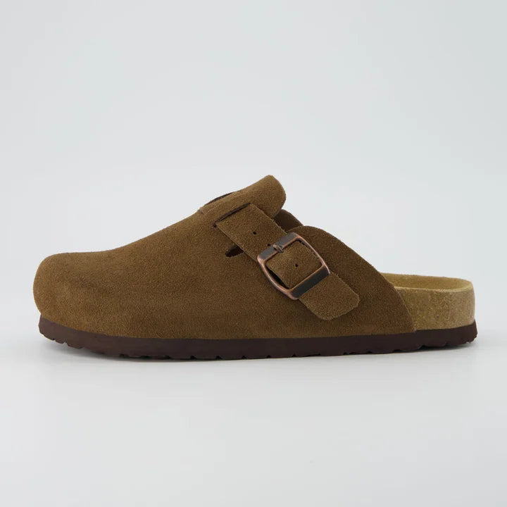Suede clogs